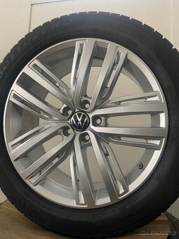 Original zimní alu vw Tiguan r19 Auckland + 235/50/19 95% - 3