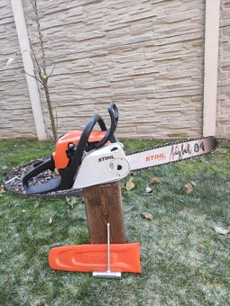 Prodám pilu Stihl MS 211C - 3