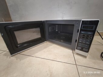 Mikrovlnná trouba Sharp R-642 WW - 3