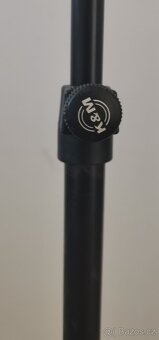 PRODÁM SKLÁDACÍ NOTOVÝ STOJAN K&M - 3