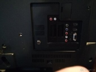 Sony Bravia KDL-32V5500 - 3