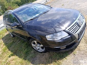 VW Passat B6 stříbrná a černá 3.2 V6 184kw náhradní díly - 3