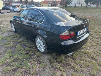 BMW E90 330d - 3