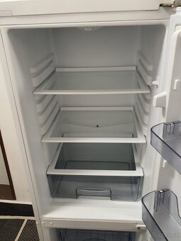 A++ úsporná A+ lednice s mrazákem jako NOVÁ - 3