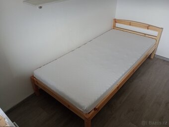 Postel masiv 90x200, nová matrace - 3