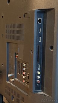 Sony Bravia KDL-32W5800 (Triple Tuner) - 3