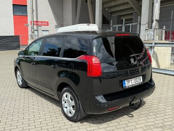 Peugeot 5008, 2.0HDi, 120kw 7 míst Automat - 3