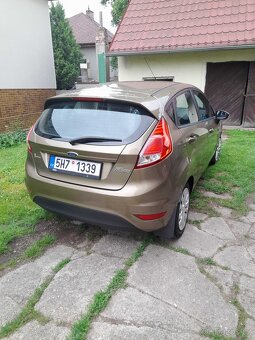 Ford Fiesta 1.25, manuál 60 kW, rok 2013 - 3