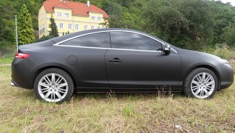 Renault Laguna Coupé 2.0 dCi 4Control 131kW - 3