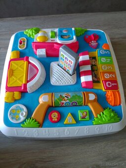 Pejskův stoleček - Fisher Price - 3