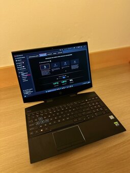 Notebook HP omen rtx 2070/4K displej - 3