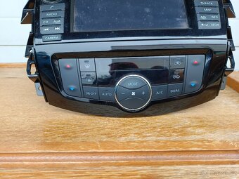Navigace a klimatronik Navara NP 300,D23,r.v. 2016 - 3