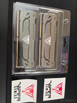 4x8 GB DDR4 4000 MHz CL19 - 3