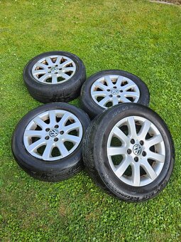 4 litinové disky 205/60 r15 VW - 3