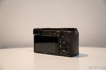Sony A6400 + Tamron 17-70 + Sony 70-350 + Sigma 30 - 3
