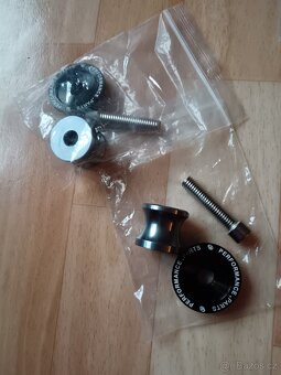 Rolny M8 na kyvku - 3