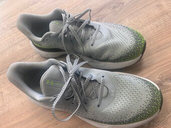 Under Armour INFINITE Man - 3