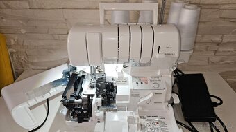 Overlock babylock enlighten - 3