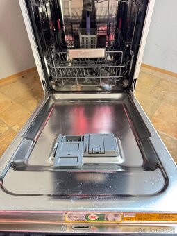 Prodám myčku Whirlpool- stav jako nová - 3