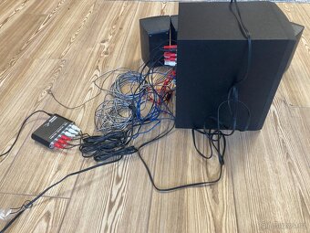 Reproduktory Logitech Z607 (5.1, Bluetooth, rádio, SD) - 3