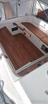 Kajutová plachetnice Bavaria 820 - 3