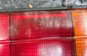 BMW e30 zadní právé světlo - 3