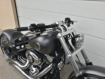 Harley Davidson Breakout - 3