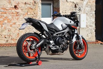Yamaha MT09 - 3