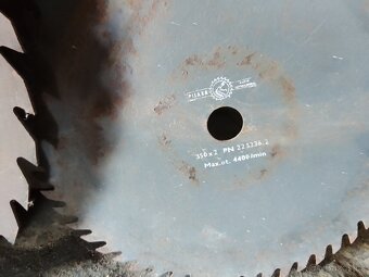 Hřídel a kotouče/ Cirkulárka - 3