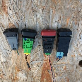 Náhradní díly Sizuki Ignis 1 - 3