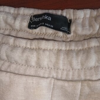 Chlapecké tepláky různých značek - 3