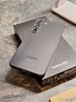 Samsung s23 8/256 - 3