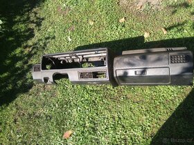 VW GOLF MK2 - díly - 3