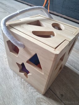 Dřevěná vkládačka kostka - 3