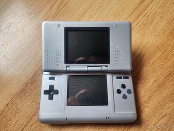 Nintendo DS - 3