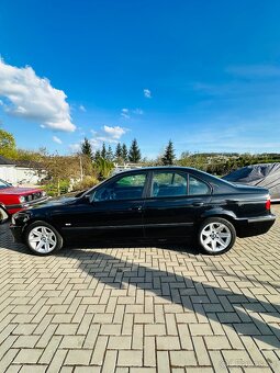 Prodám Bmw E39 Sedan M-paket Shadowline BiXenon - 3