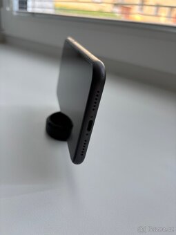 iPhone 11 64 GB - stav A - 3
