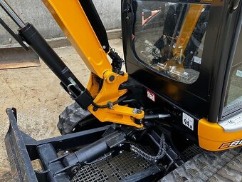 JCB 8026 CTS - 3