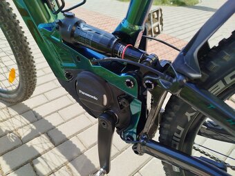 NOVÝ KELLYS Theos R50 LTD 29"/27.5" 725Wh SLEVA 7000,-Kč - 3