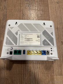Modem Zyxel - 3