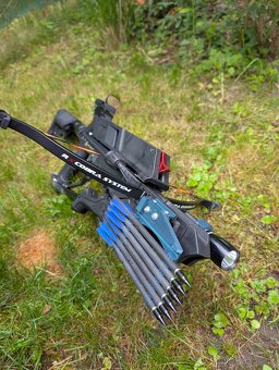 Kuše se zásobníkem Cobra adder - 3