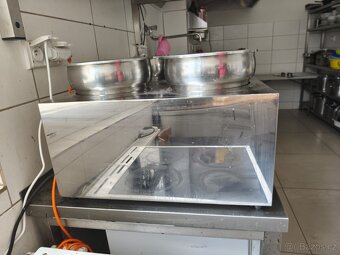 Ohřívač na polévku - 4 x 7 l - 2 000 W - 3