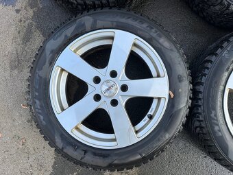 Sada zimních pneu Pirelli 7mm s ALU 16” disky - 3