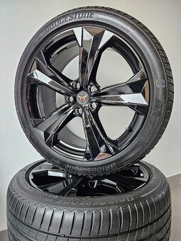 Orig. Cupra / Letní Bridgestone 245/40/19 - Nové - 3