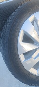 Alu Škoda Kodiaq II 19" Halti Zimní Nokian - 3