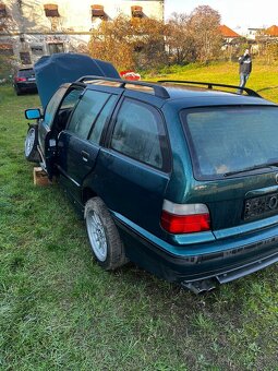 Kufrové dvere bmw e36 touring - 3
