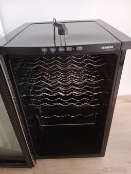Prodám vinoteku samsung - 3