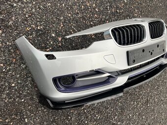 BMW F30/F31 přední nárazník nastrojený - 3