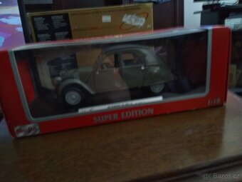 Prodám model  1/18 - 3