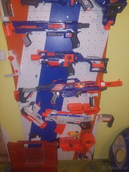 Sbírka pistolí nerf - 3